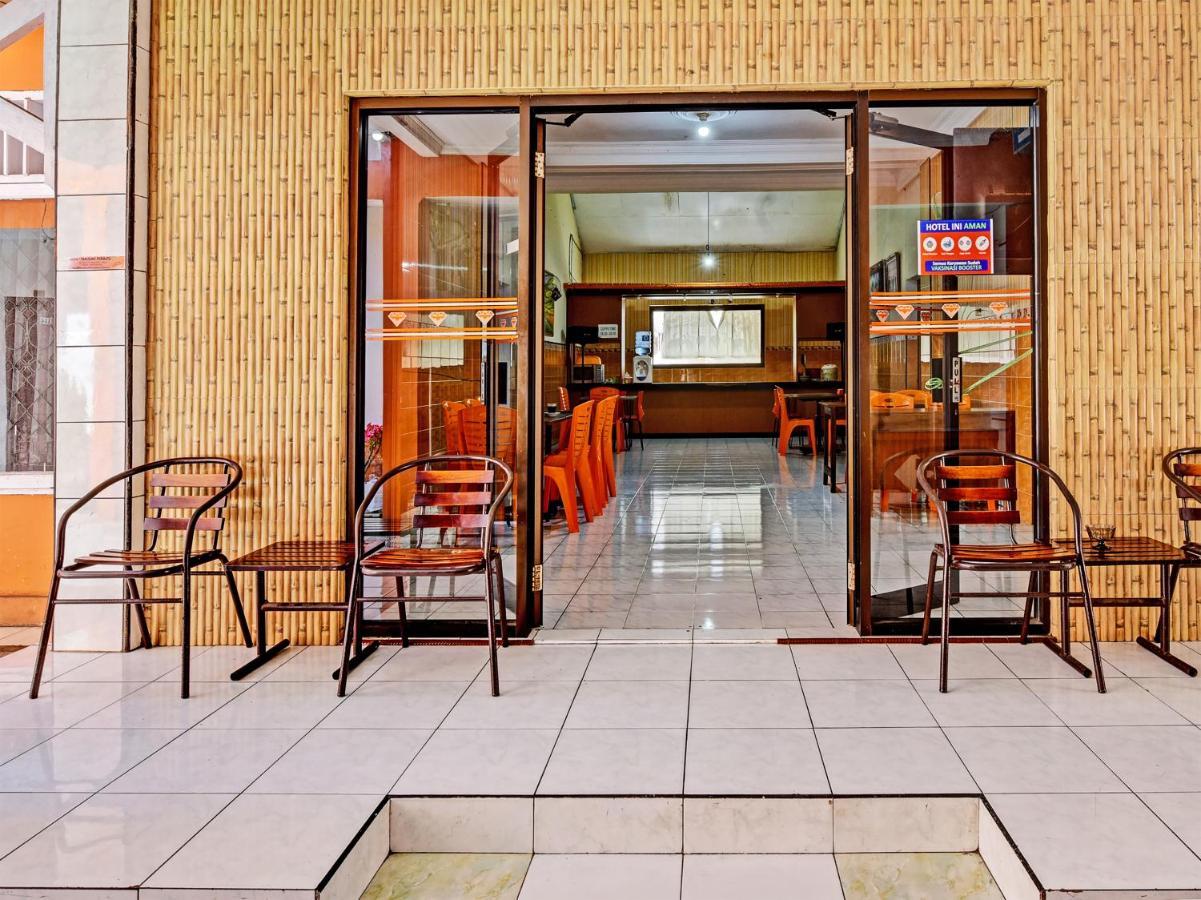Collection O 91489 Hotel Tanjung Permata Cilacap Εξωτερικό φωτογραφία